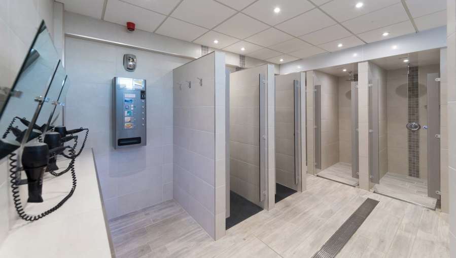 Barnstaple Hotel Health and Leisure Club Fitness Suite Ladies Changing Rooms