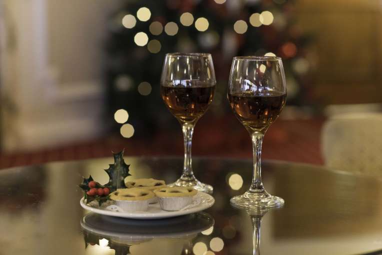 Belmont Hotel Festive Sherry and Mince Pies