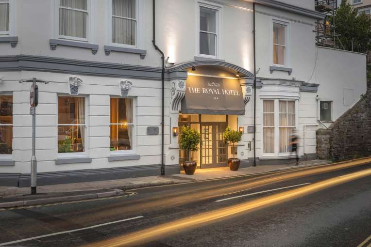 Royal Hotel Entrance Exterior Nighttime