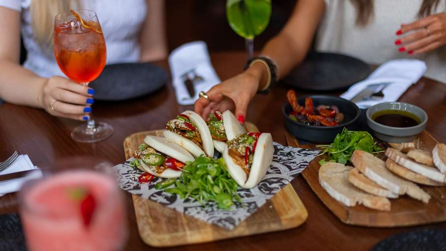 Bao Bun sharing board at 62 The Bank