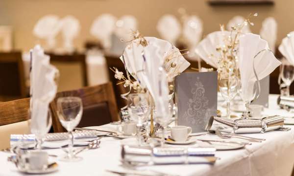 Barnstaple Hotel Christmas Dining Area Table Setting