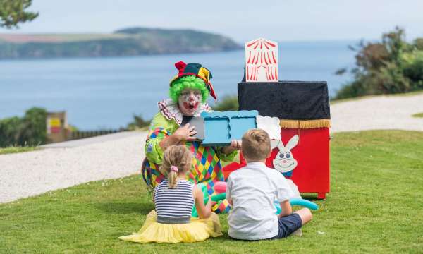 Carlyon Bay Hotel Childrens Outdoor Entertainment with Clown