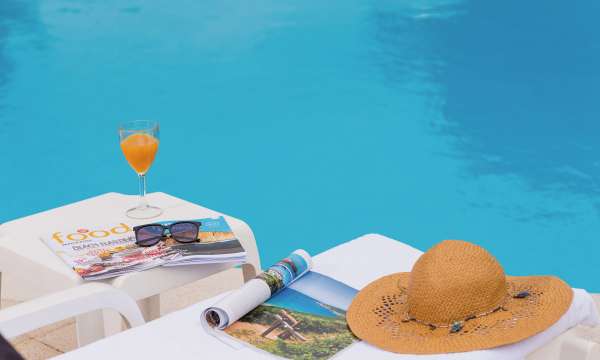 Outdoor Pool at Victoria Hotel in Summer