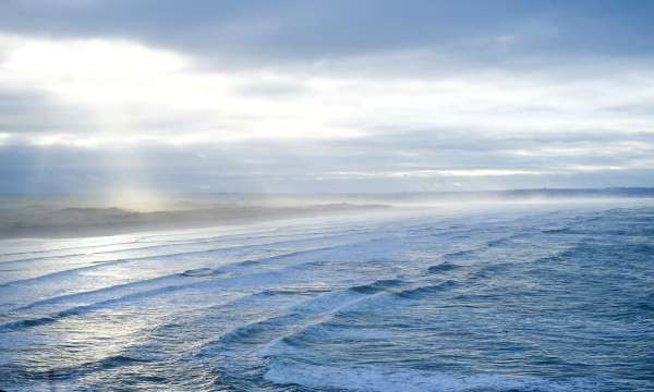 winter pic of sea at saunton