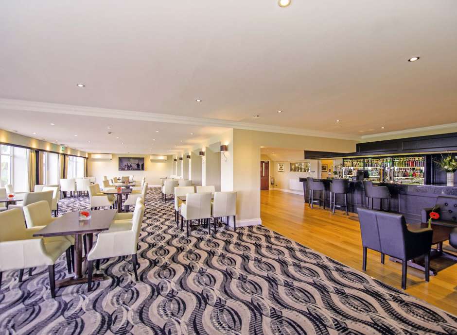 Carlyon Bay Hotel Golf Clubhouse Dining Area and Bar