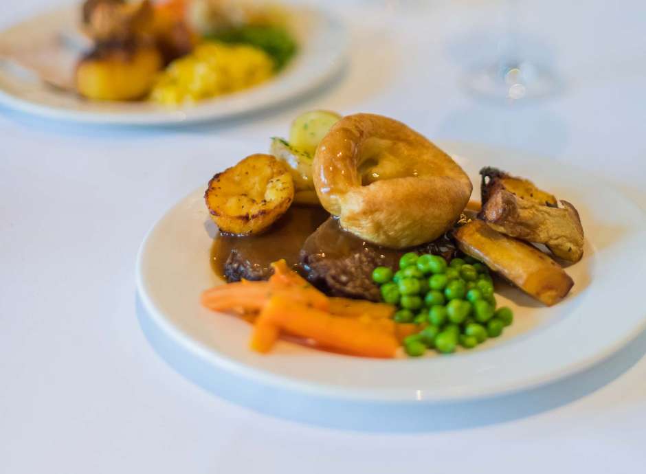 Devon Hotel Restaurant Dining Christmas Roast Dinner with Wine