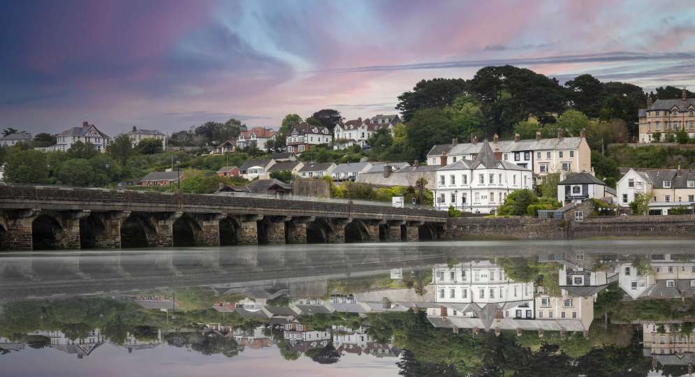 Royal Hotel Exterior Over Bideford Bridge