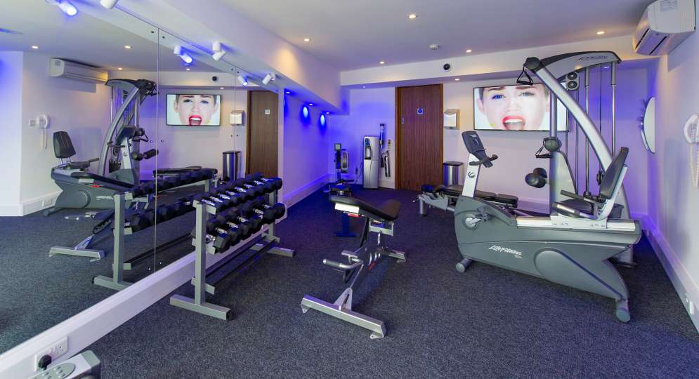 Devon Hotel gym